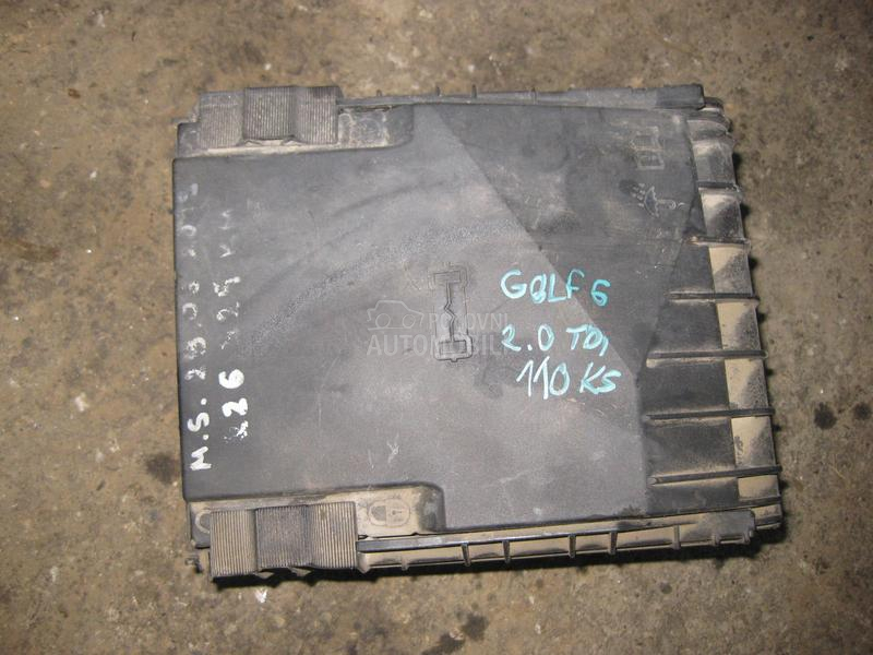 Kutija sa relejima i osiguraci