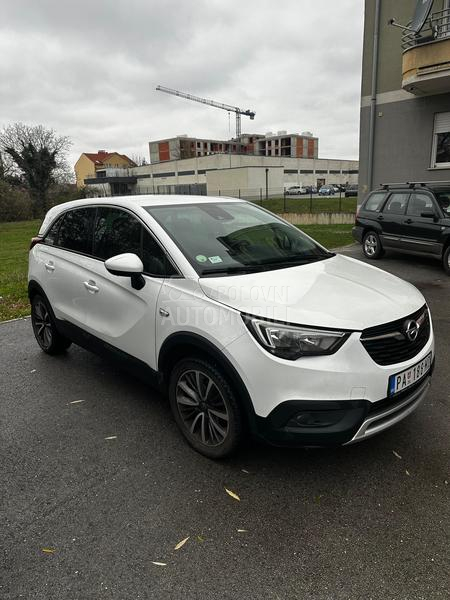 Opel Crossland X  turbo d