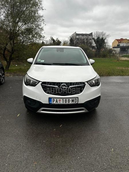 Opel Crossland X  turbo d