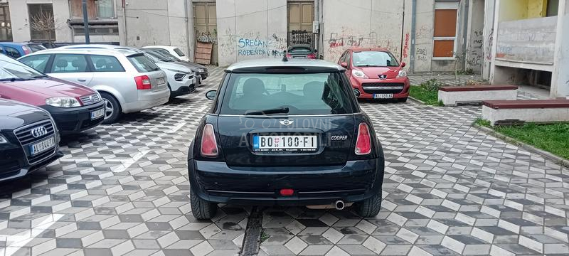 MINI Cooper Seven 1.6