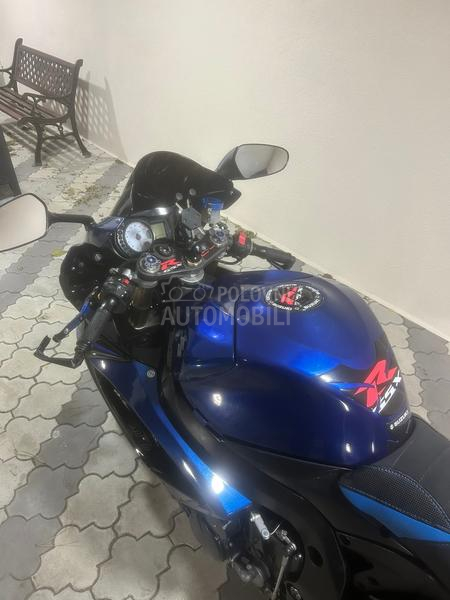 Suzuki GSX R 600