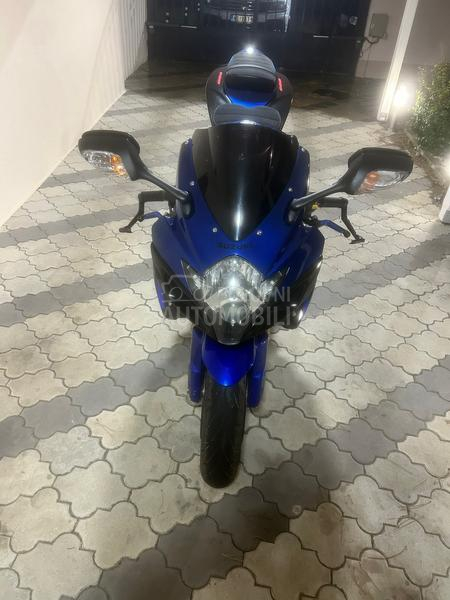 Suzuki GSX R 600