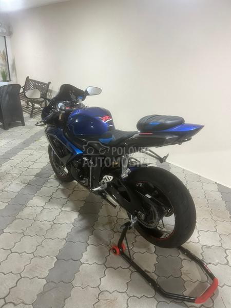 Suzuki GSX R 600