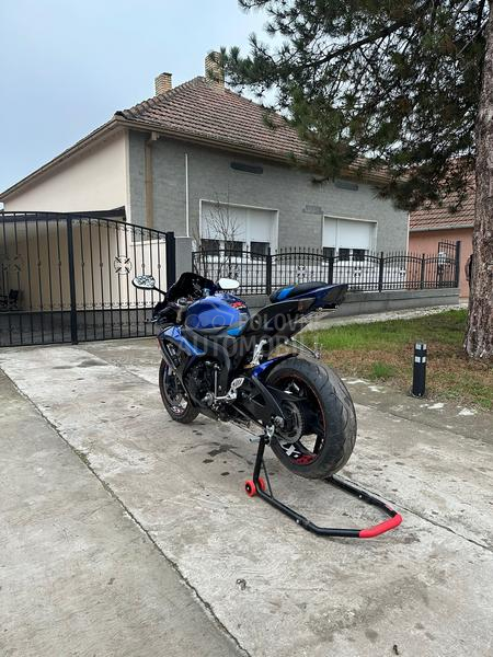 Suzuki GSX R 600