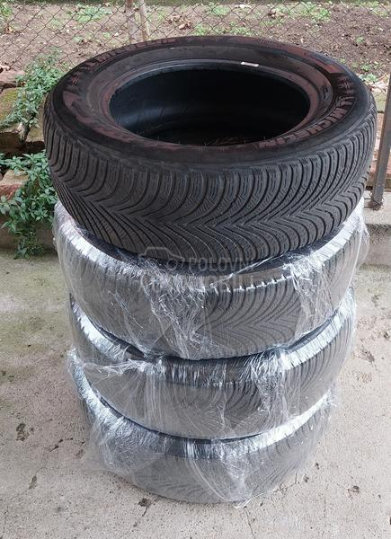 Michelin 215/65 R16 Zimska