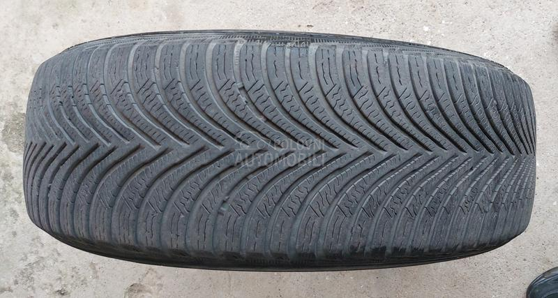 Michelin 215/65 R16 Zimska