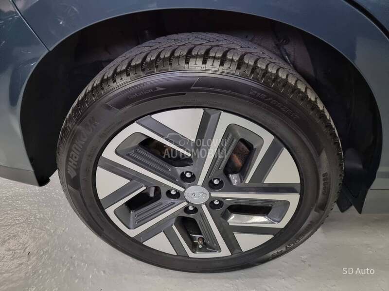 Hyundai Kona Electric 64