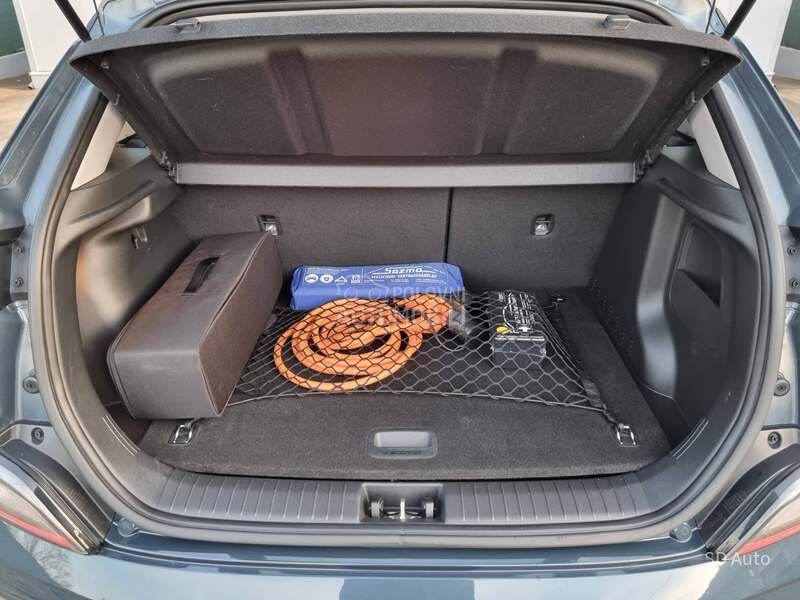 Hyundai Kona Electric 64