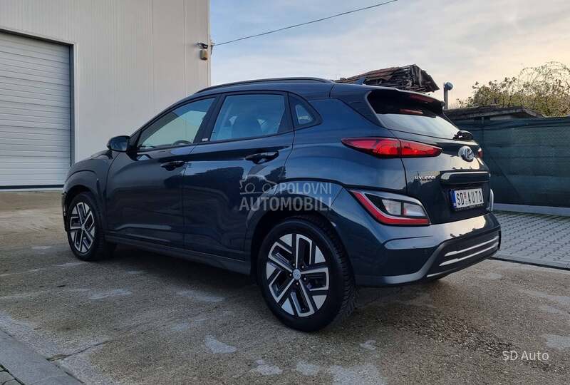 Hyundai Kona Electric 64