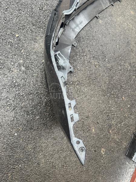 prednji branik C8 s-line