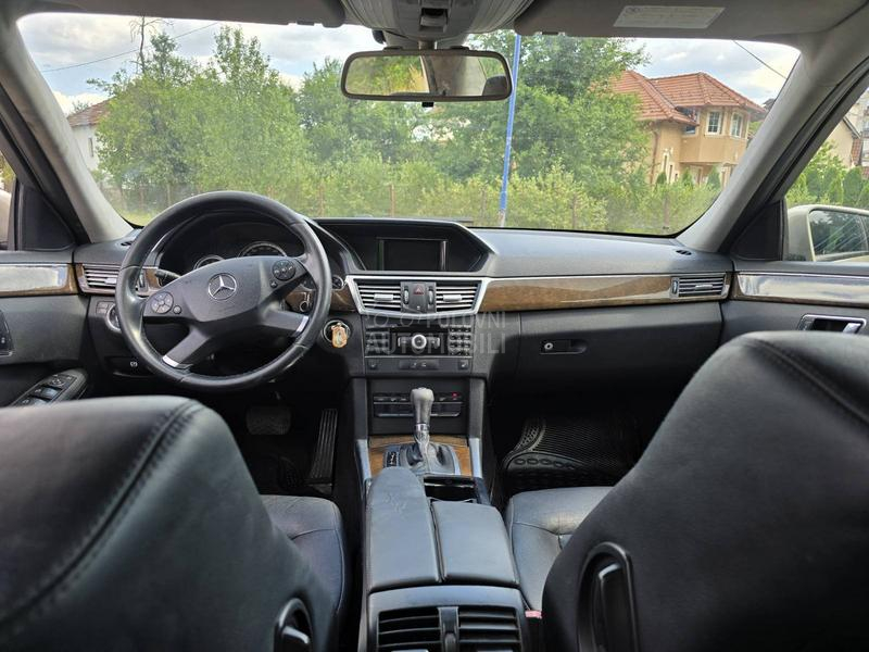 Mercedes Benz E 200 200Cdi elegance