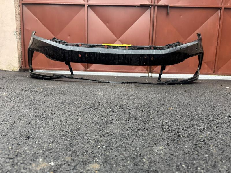 prednji branik R-line