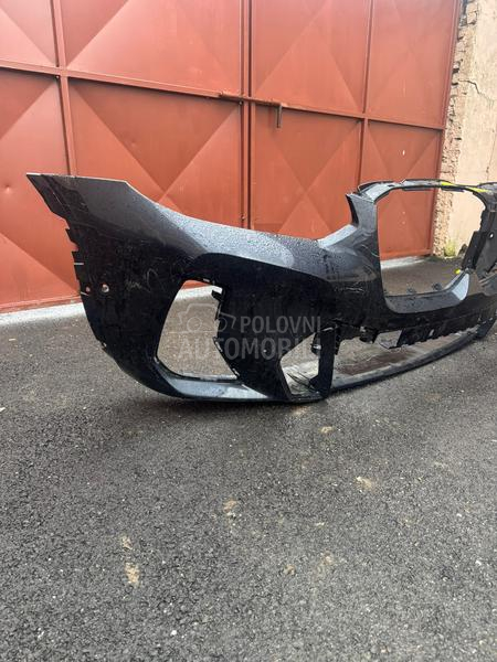 prednji branik G01 Lci