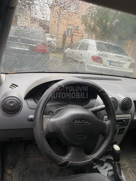 Dacia Logan 