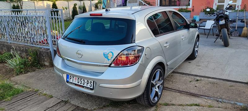 Opel Astra H CDTI