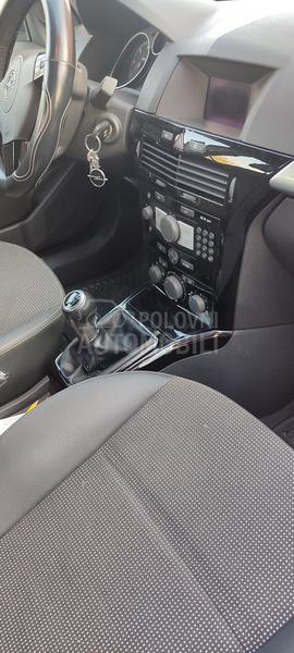 Opel Astra H CDTI