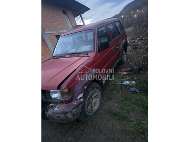 Mitsubishi Pajero mk2