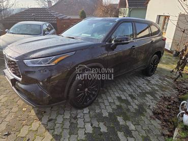 Toyota Highlander Premium