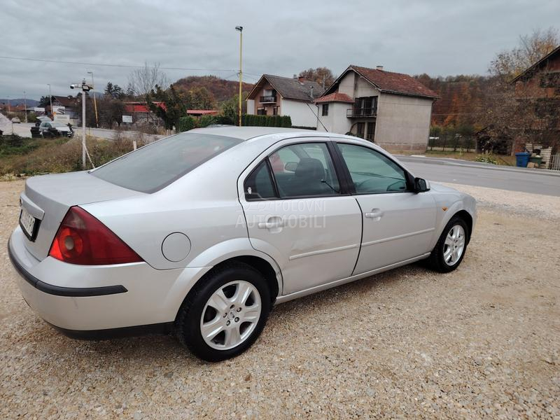 Ford Mondeo GHIA/RE G DU GO