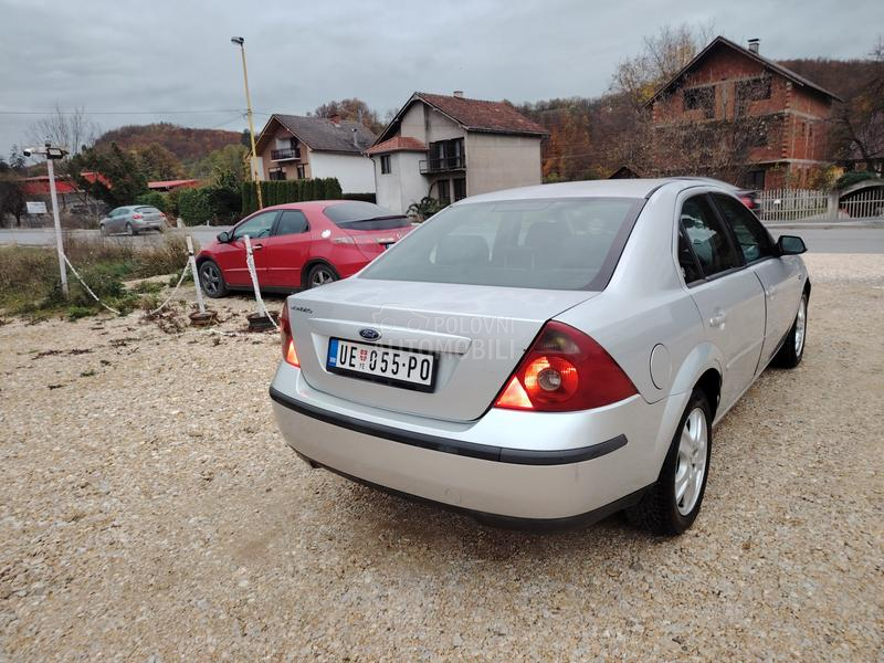 Ford Mondeo GHIA/RE G DU GO