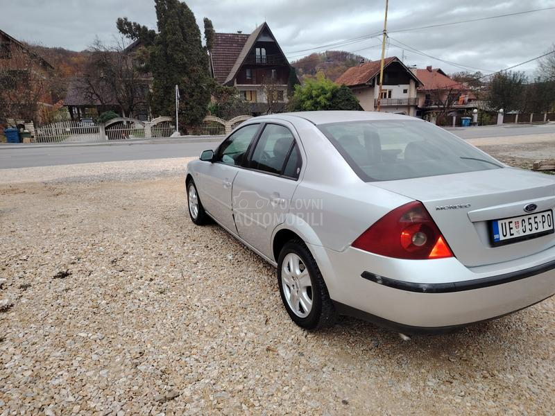 Ford Mondeo GHIA/RE G DU GO