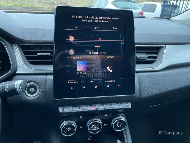 Renault Captur 1.6 HYBRID INTENS