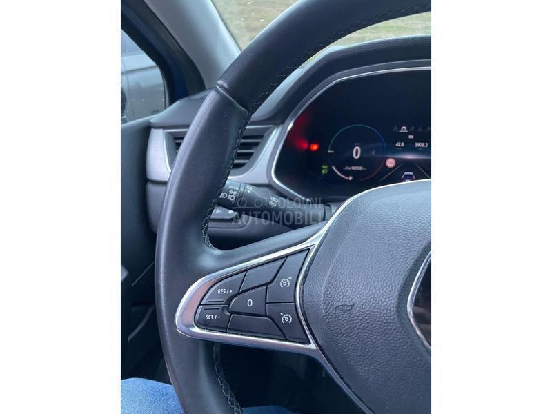 Renault Captur 1.6 HYBRID INTENS