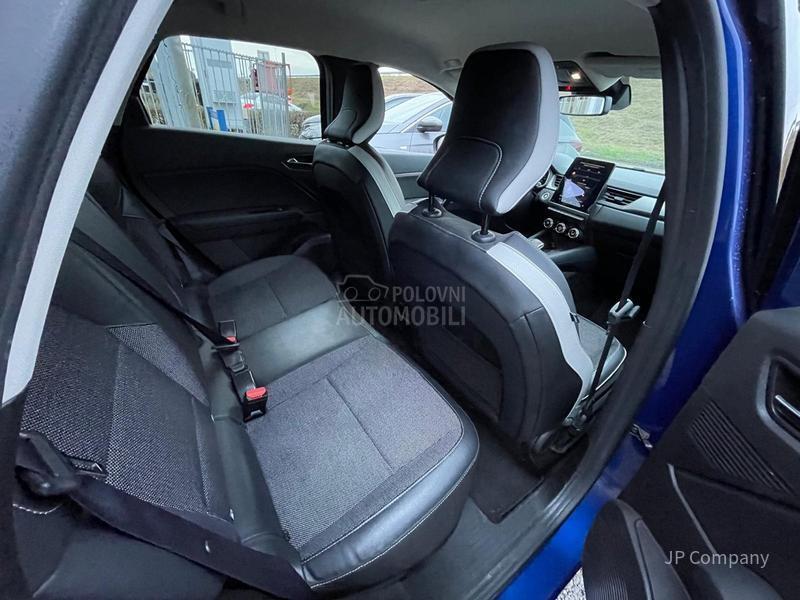 Renault Captur 1.6 HYBRID INTENS