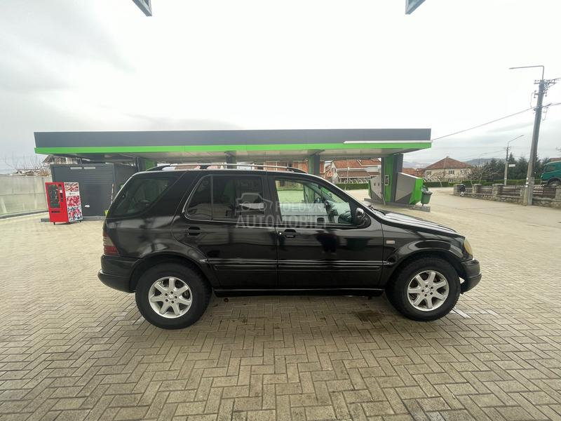 Mercedes Benz ML 430 