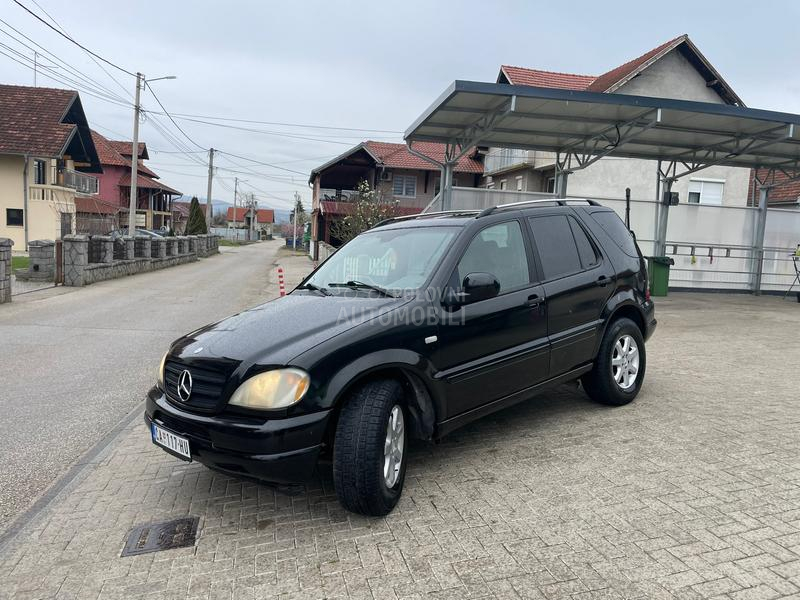 Mercedes Benz ML 430 