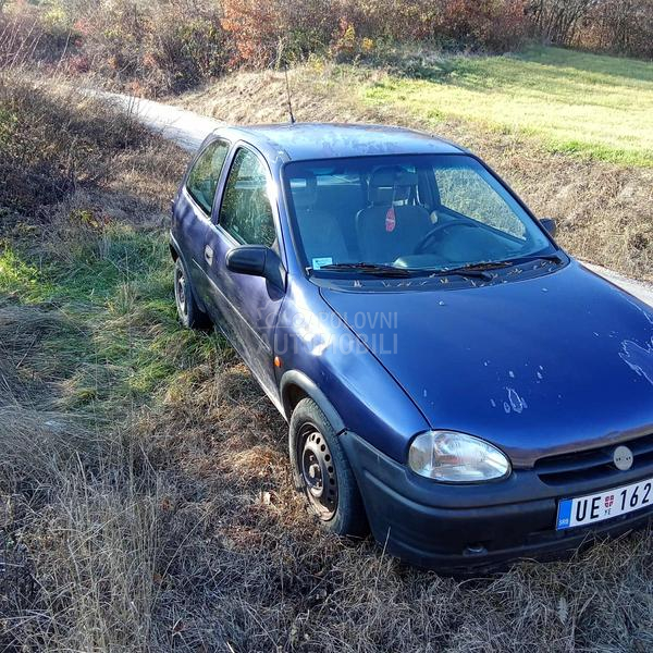 Opel Corsa B 