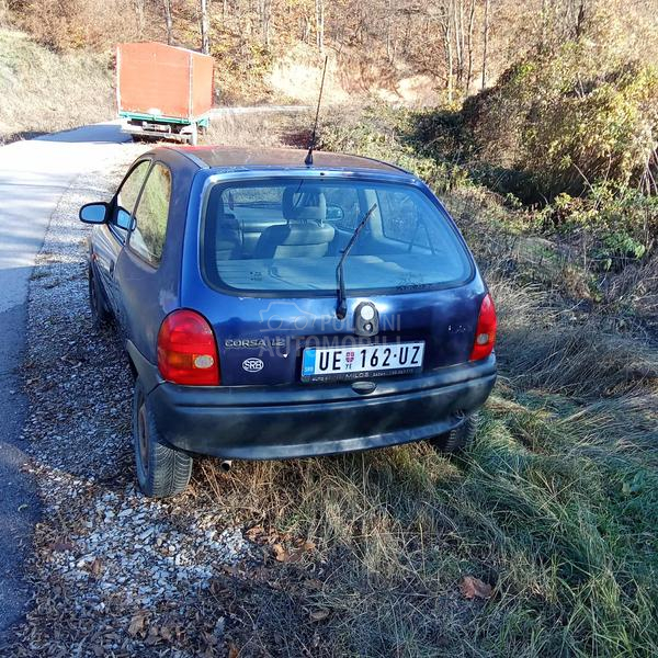 Opel Corsa B 