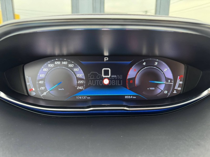 Peugeot 3008 allure/at8