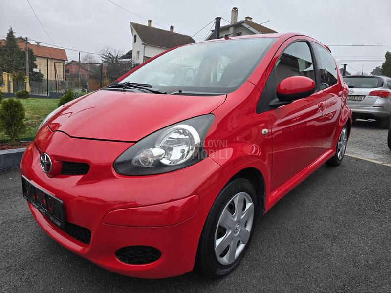 Toyota Aygo 1.0 B CH