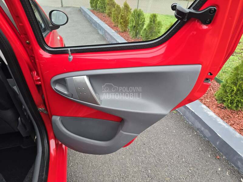 Toyota Aygo 1.0 B CH