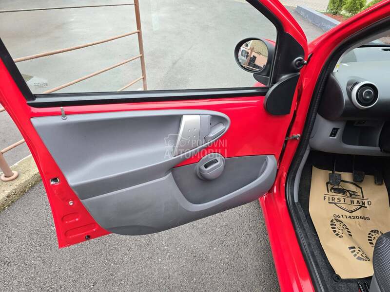 Toyota Aygo 1.0 B CH