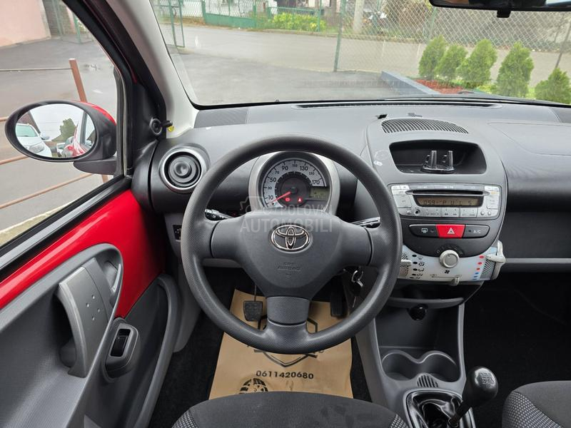 Toyota Aygo 1.0 B CH