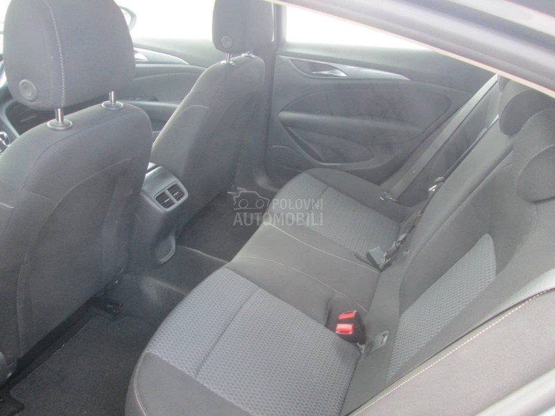 Opel Insignia Grand 1.5 d Business