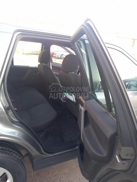 Land Rover Freelander 2