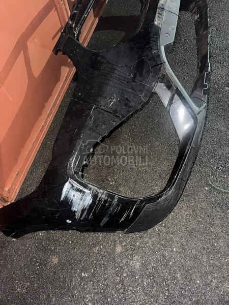 prednji branik F48 Lci