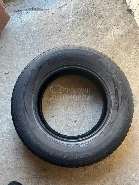 Hankook 215/65 R16 Zimska