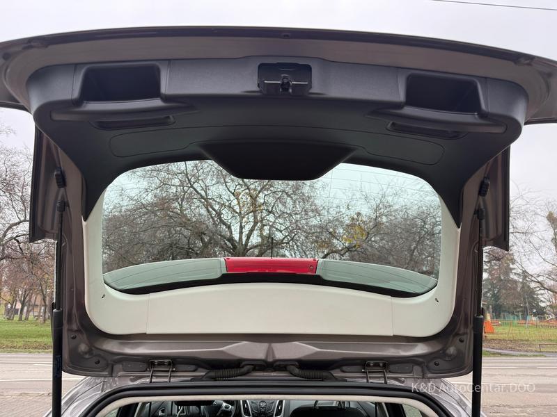 Ford Focus 1.6 TDCI  CH