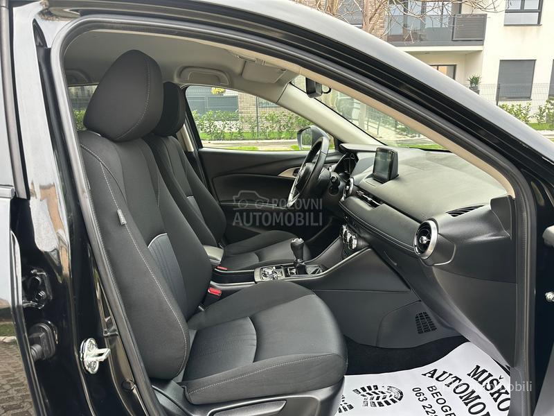 Mazda CX-3 2.0 i Skyactiv Nav