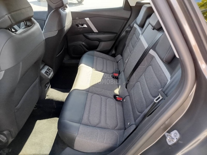 Citroen C4 1.2 BUSINESS M/T