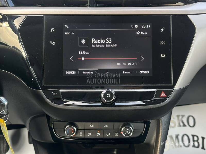 Opel Corsa E 1.2 i Ecoflex Nav