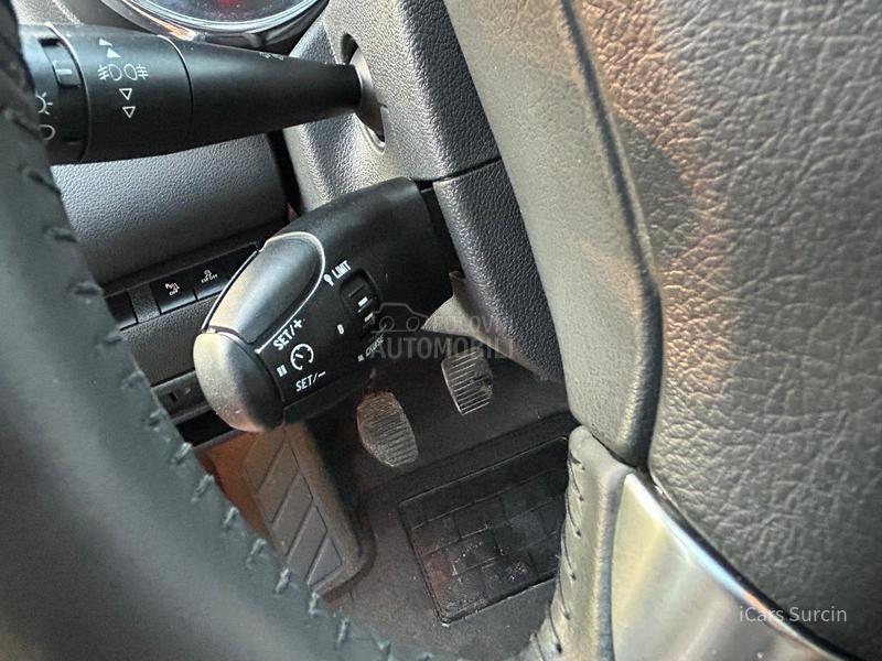 Peugeot 5008 1.6 hdi P.A.N.O.