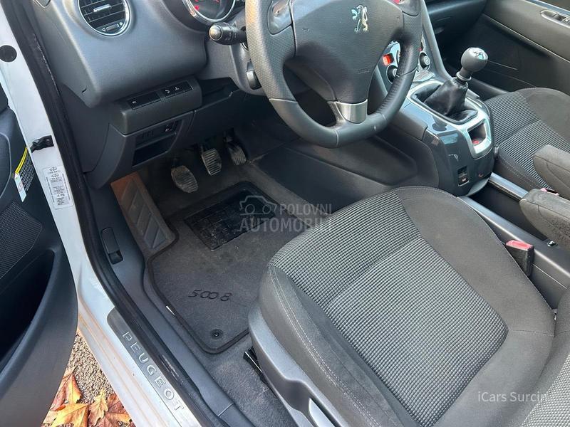 Peugeot 5008 1.6 hdi P.A.N.O.