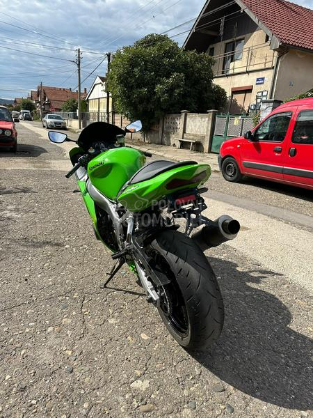 Kawasaki zx6r