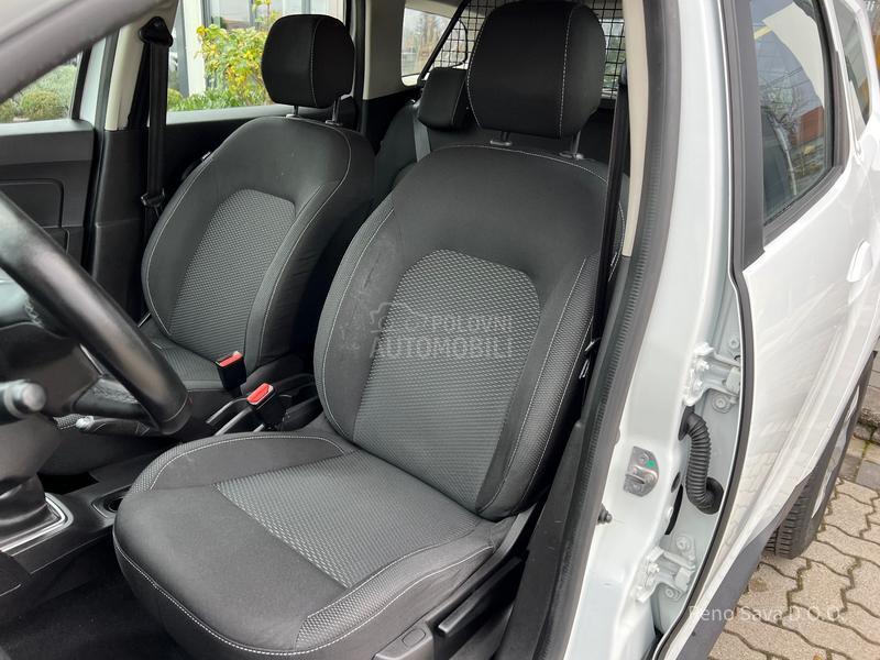 Dacia Duster Essential 1.5DCI 4X2