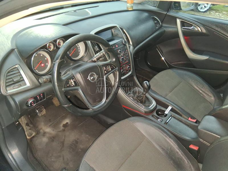 Opel Astra J 1.7 CDTI